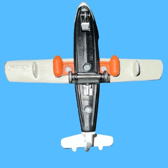 2001 Search Plane Die-Cast Island Airplane Mattel Matchbox B15 - Picture 4 of 9